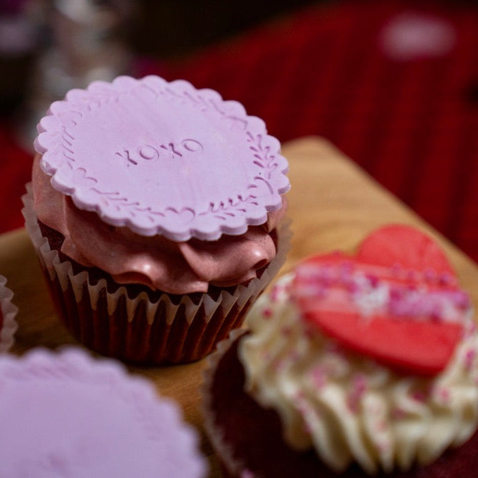 Red Velvet Valentine's Cupcakes (x4)