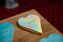 Load image into Gallery viewer, Heart Cookies (x6)
