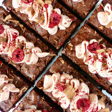 Load image into Gallery viewer, Black Forest Brownies
