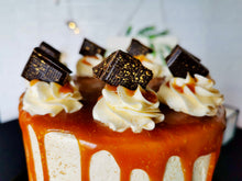 Load image into Gallery viewer, Salted Caramel Drip Cake
